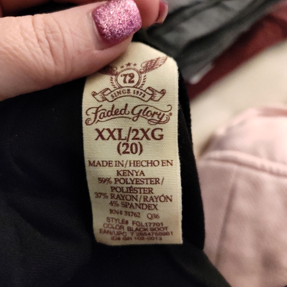 Fades Glory black skirt,size XXL (20)